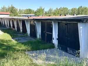 Ve Vančurově ulici by mohlo vyrůst šest nových garáží 1